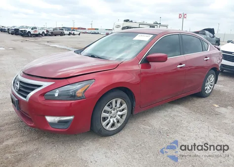2015 Nissan Altima 2.5 from USA, damaged, VIN 1N4AL3AP7FC233010